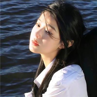 黎明时分的年轻人们